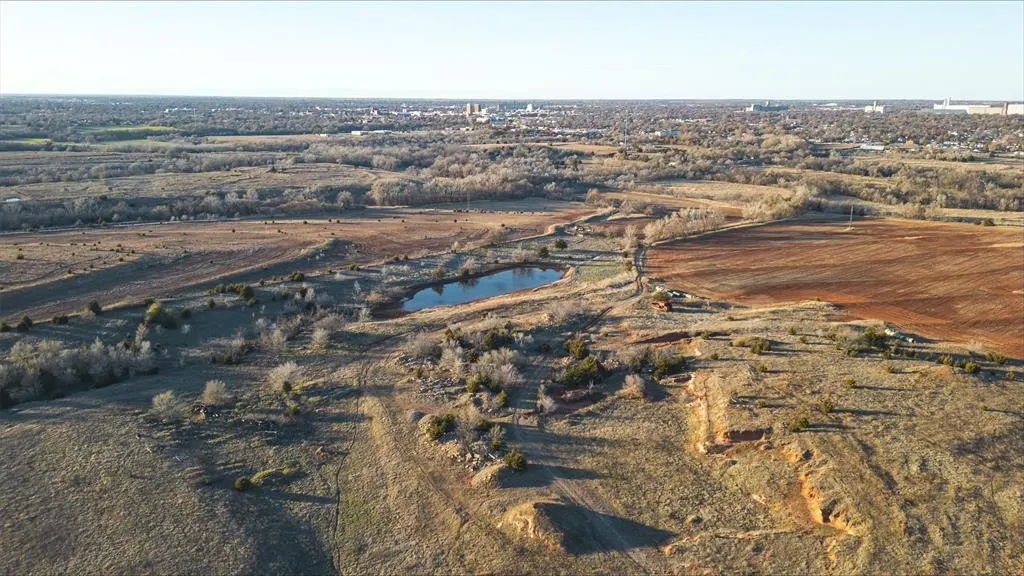Photo 5 — 11 S 30th Street, Enid, OK 73701