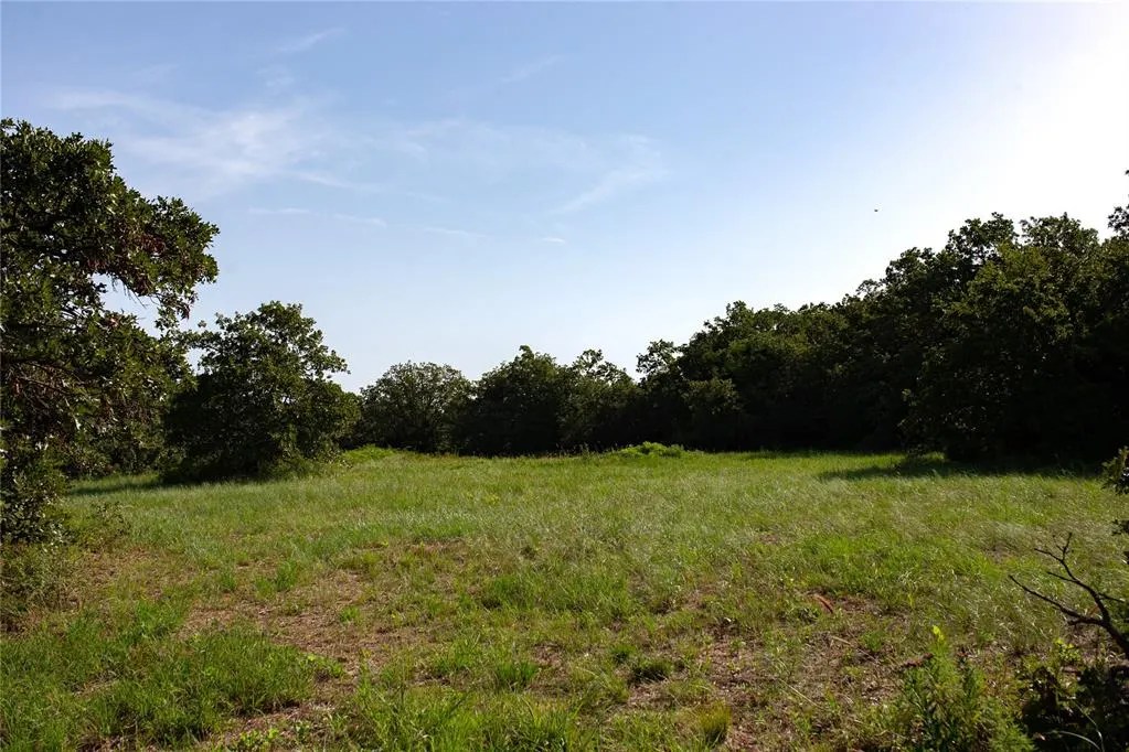 Photo 2 — 9162 Creek View Road, Guthrie, OK 73044