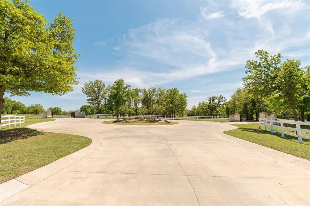 Photo 6 — 9162 Creek View Road, Guthrie, OK 73044