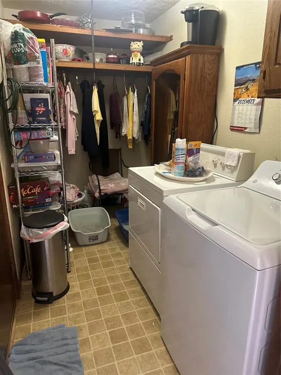 Photo 2 — 225 E 10th Street, Stonewall, OK 74871