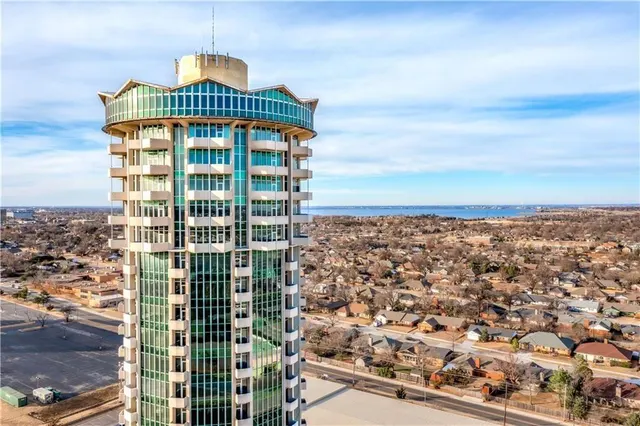 Photo 4 — 5900 Mosteller Drive 192, Oklahoma City, OK 73112