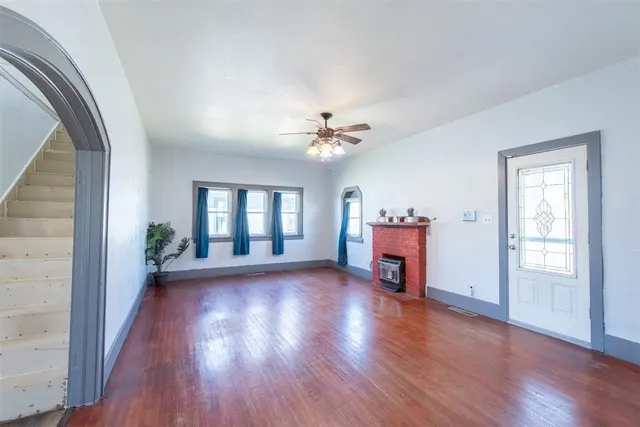 Photo 6 — 709 S Broadway, Geary, OK 73040