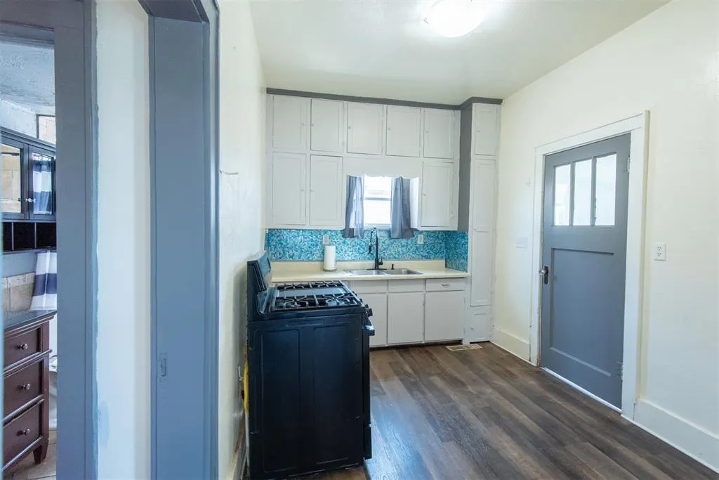Photo 16 — 709 S Broadway, Geary, OK 73040