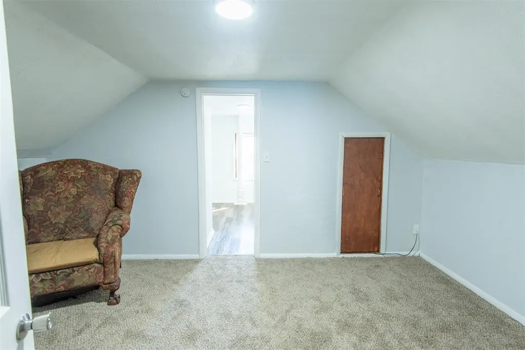 Photo 32 — 709 S Broadway, Geary, OK 73040