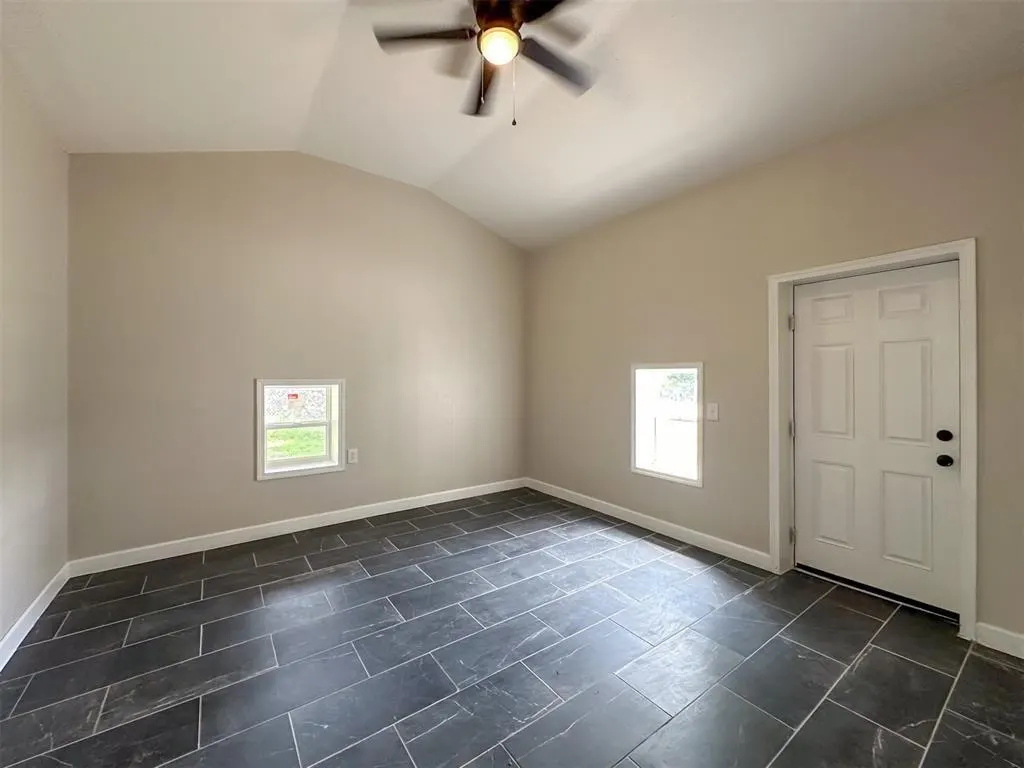 Photo 16 — 1122 W Locust Street, Shawnee, OK 74801