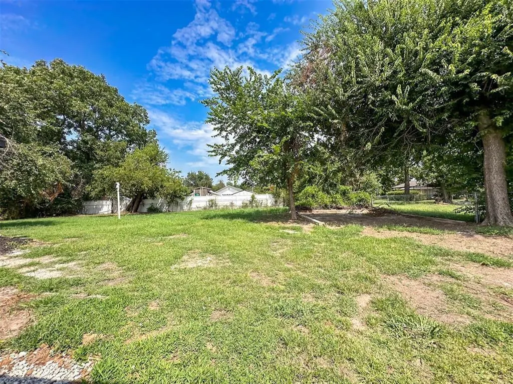 Photo 22 — 1122 W Locust Street, Shawnee, OK 74801