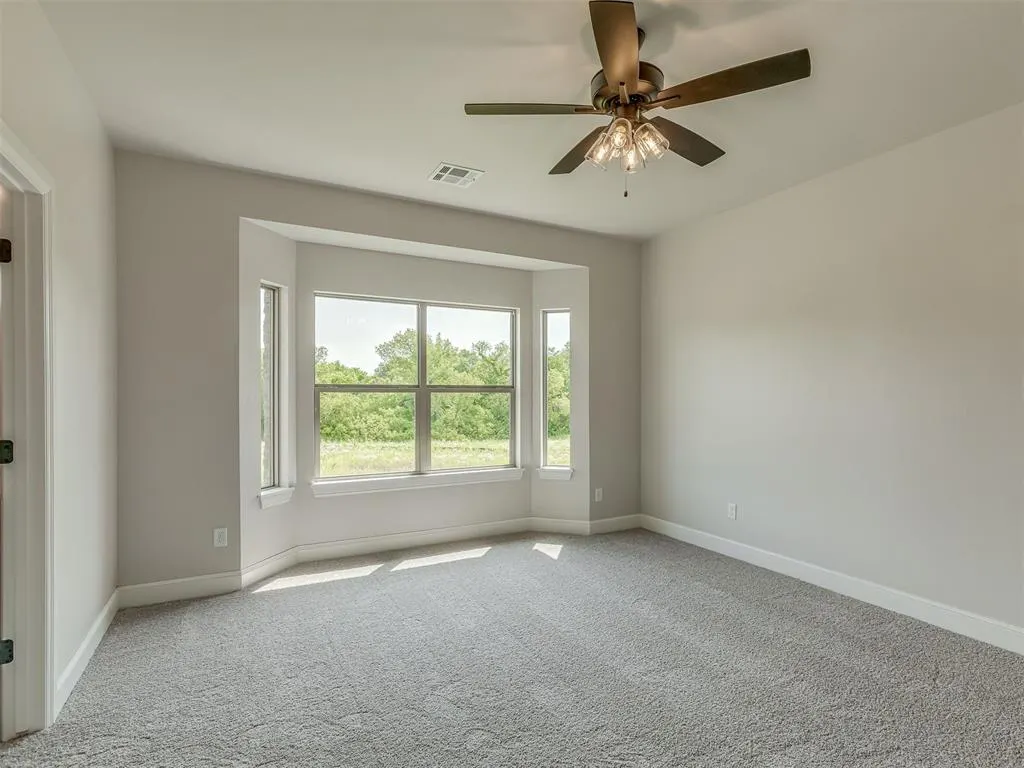 Photo 15 — 10124 Gentry Crossing, Oklahoma City, OK 73169