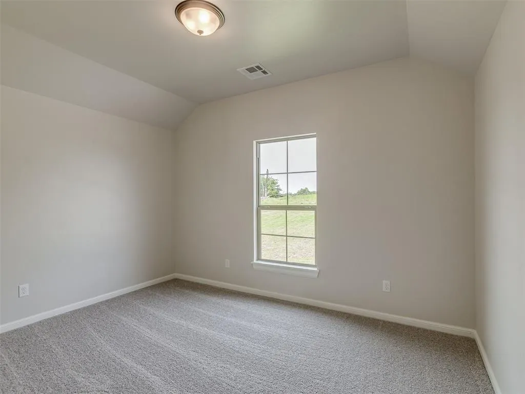 Photo 25 — 10124 Gentry Crossing, Oklahoma City, OK 73169