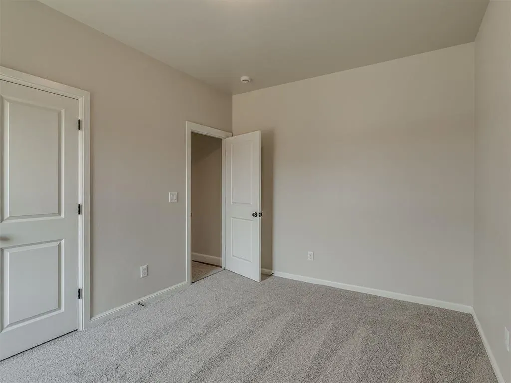 Photo 27 — 10124 Gentry Crossing, Oklahoma City, OK 73169