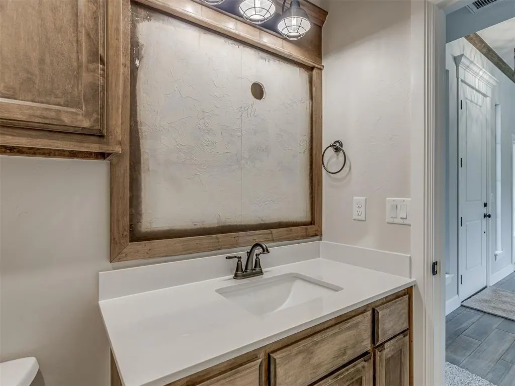 Photo 29 — 10124 Gentry Crossing, Oklahoma City, OK 73169