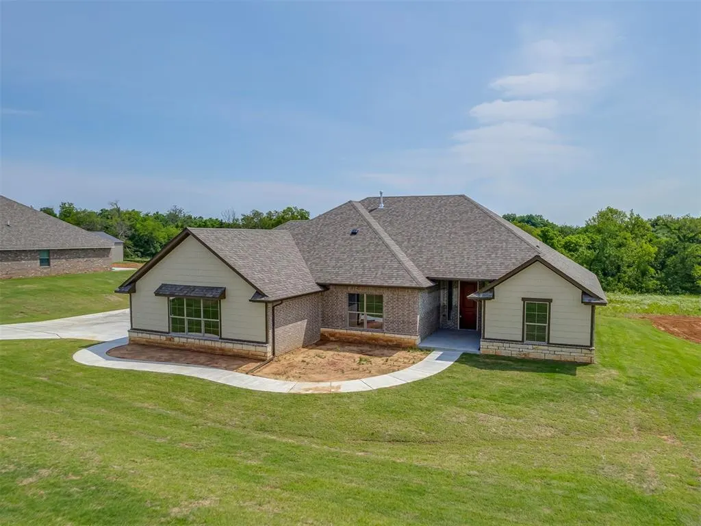 Photo 35 — 10124 Gentry Crossing, Oklahoma City, OK 73169