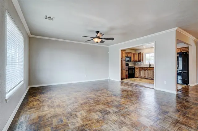Photo 3 — 3301 NW 60th Street, Oklahoma City, OK 73112