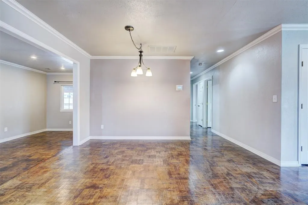 Photo 9 — 3301 NW 60th Street, Oklahoma City, OK 73112