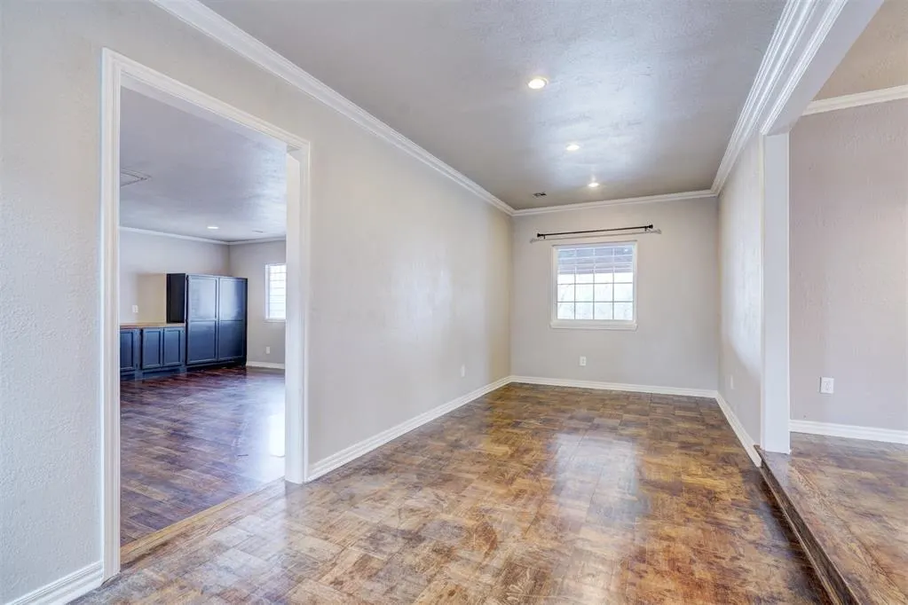 Photo 16 — 3301 NW 60th Street, Oklahoma City, OK 73112