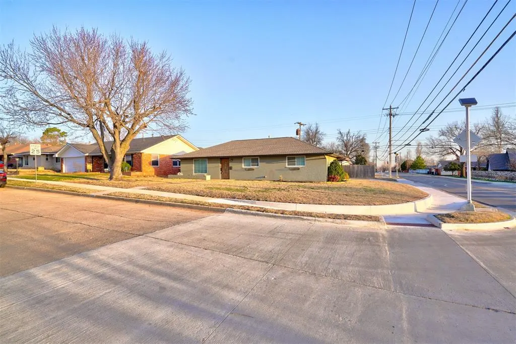 Front exterior — 3301 NW 60th Street, Oklahoma City, OK 73112