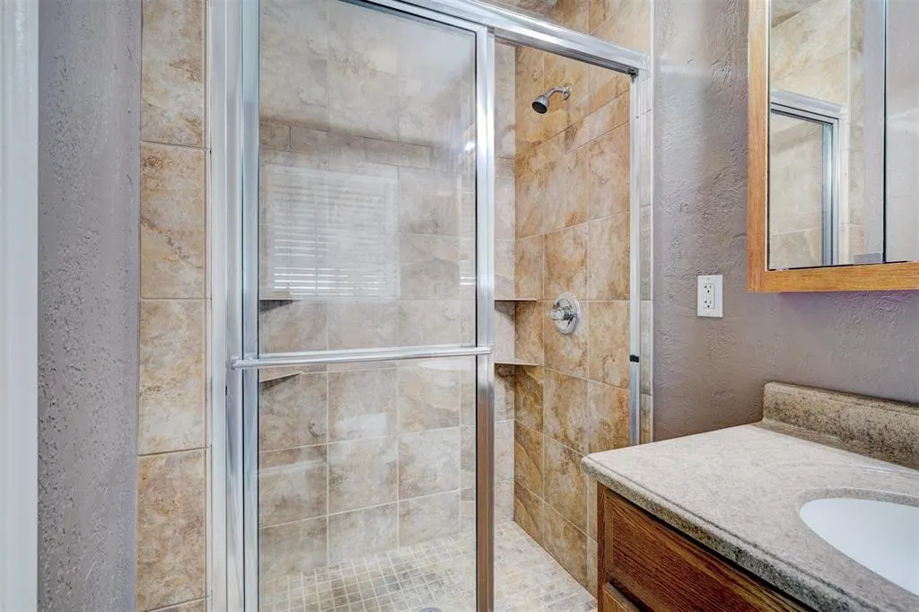 Photo 35 — 3301 NW 60th Street, Oklahoma City, OK 73112