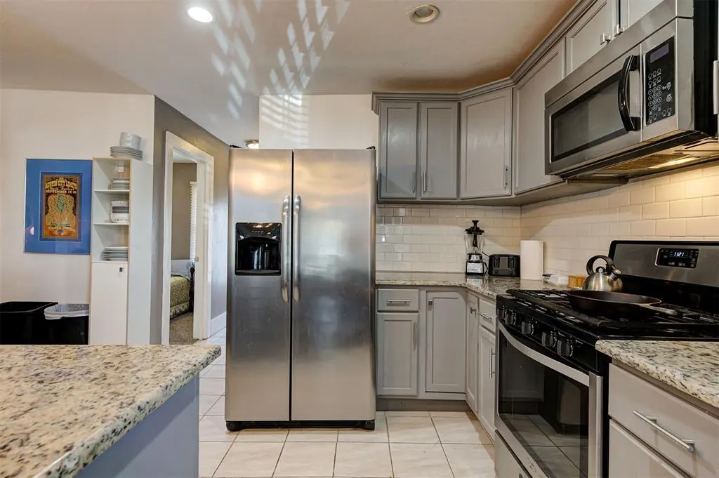 Photo 8 — 1721 NW 29th Street, Oklahoma City, OK 73106