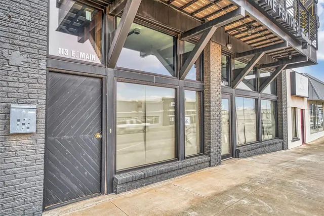 Photo 4 — 115 E Main Street, Weatherford, OK 73096