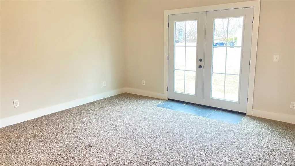 Photo 20 — 129 S 8th Street, McLoud, OK 74851