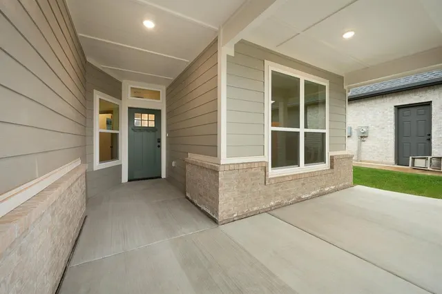 Photo 5 — 4605 Bermuda Drive, Mustang, OK 73064