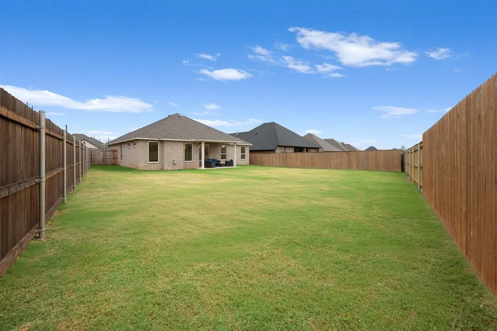 Photo 49 — 4605 Bermuda Drive, Mustang, OK 73064