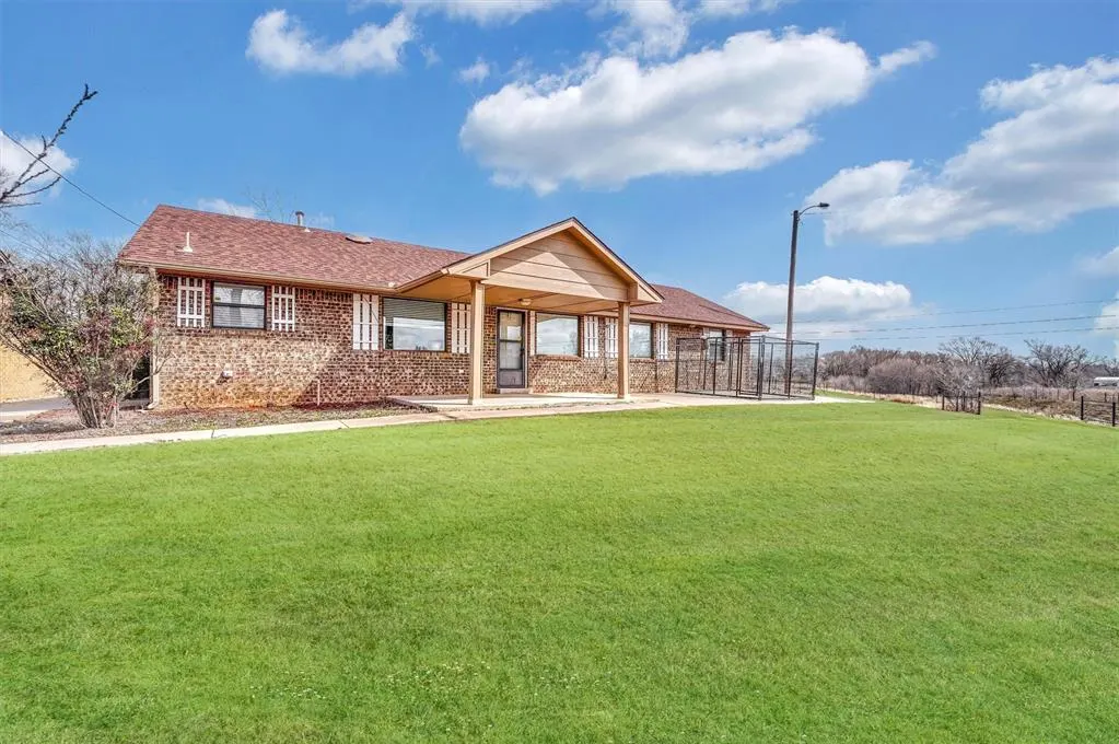 Photo 21 — 1101 Colorado Avenue, Elk City, OK 73644