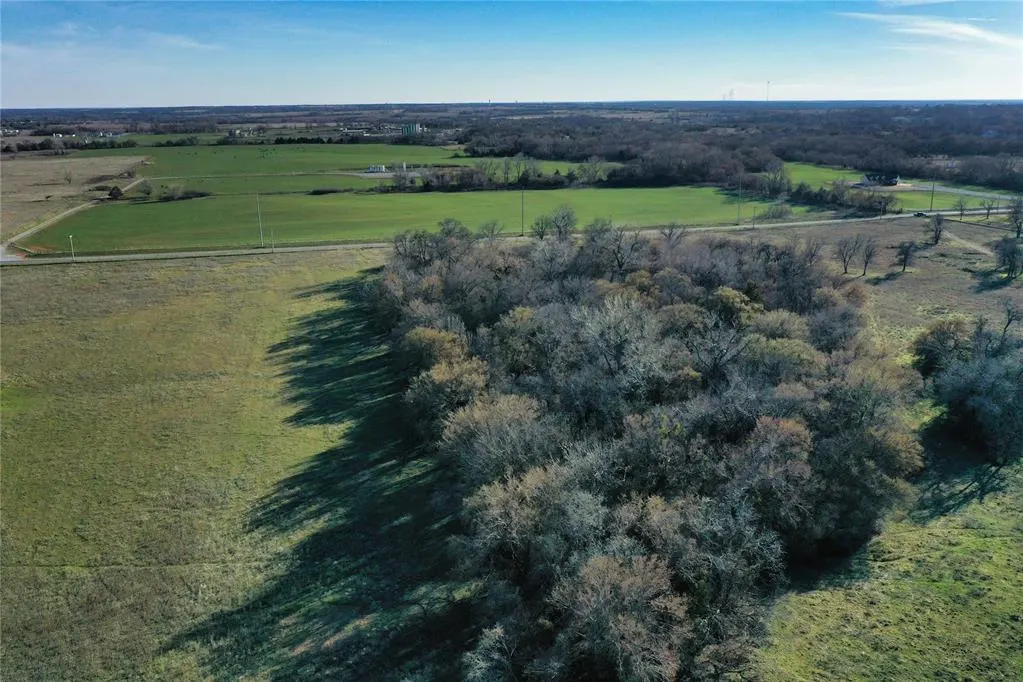 Photo 5 — E Nabor Avenue, Marlow, OK 73055