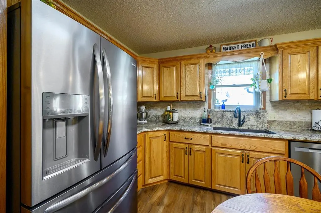 Photo 12 — 908 Circle Drive, Broken Bow, OK 74728