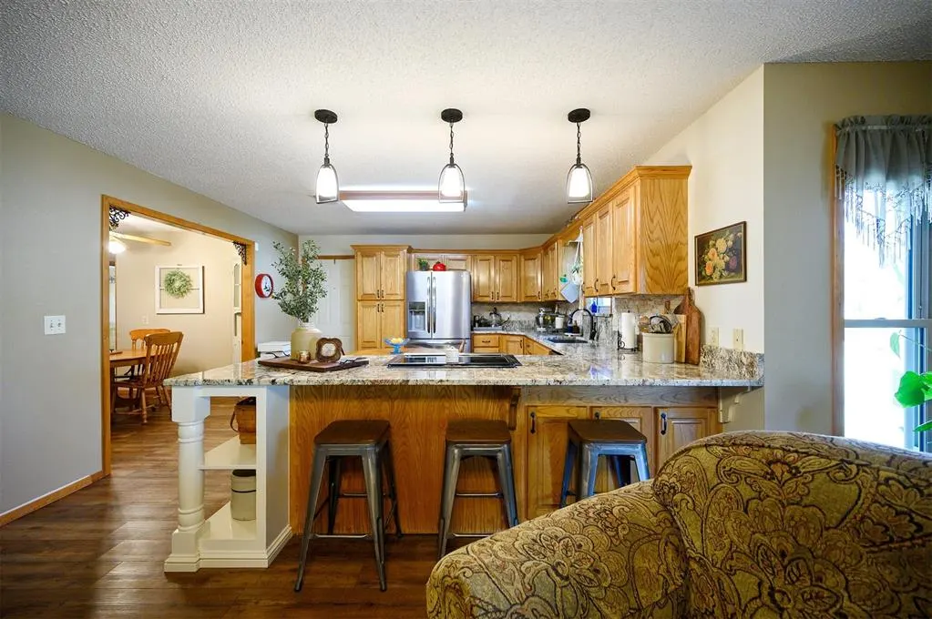 Photo 11 — 908 Circle Drive, Broken Bow, OK 74728