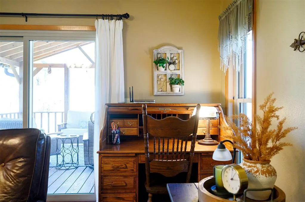 Photo 17 — 908 Circle Drive, Broken Bow, OK 74728
