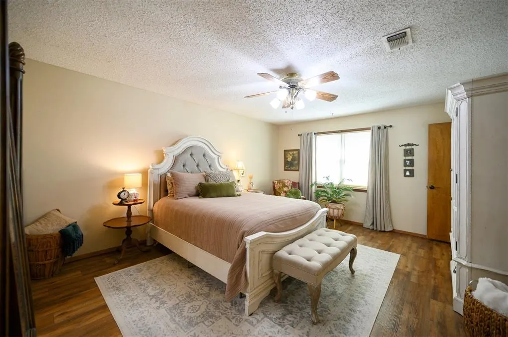 Photo 19 — 908 Circle Drive, Broken Bow, OK 74728