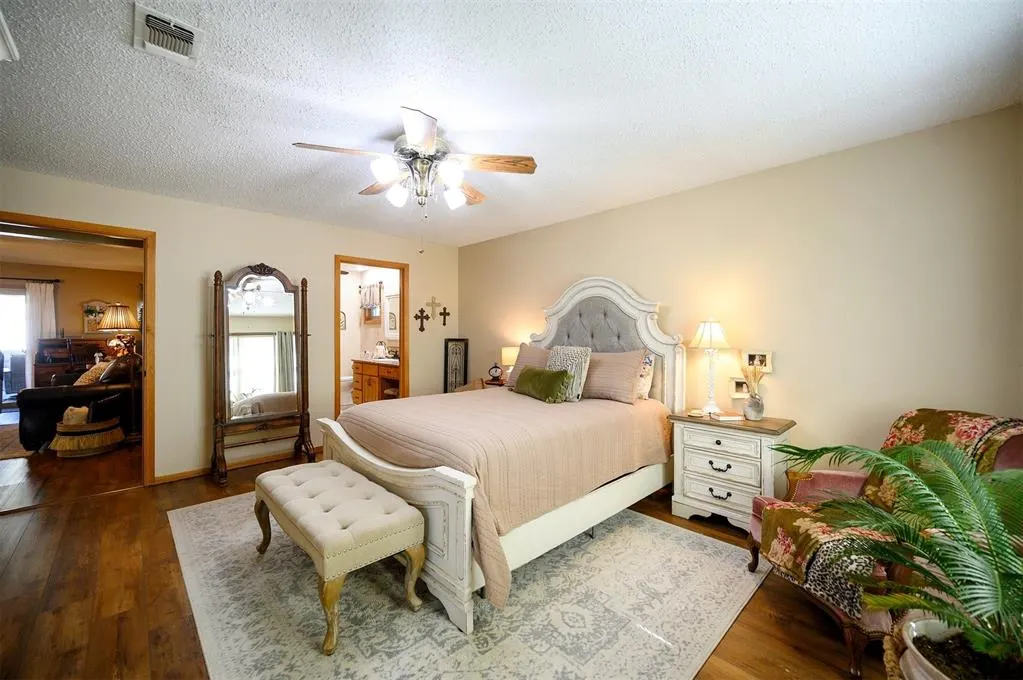 Photo 20 — 908 Circle Drive, Broken Bow, OK 74728