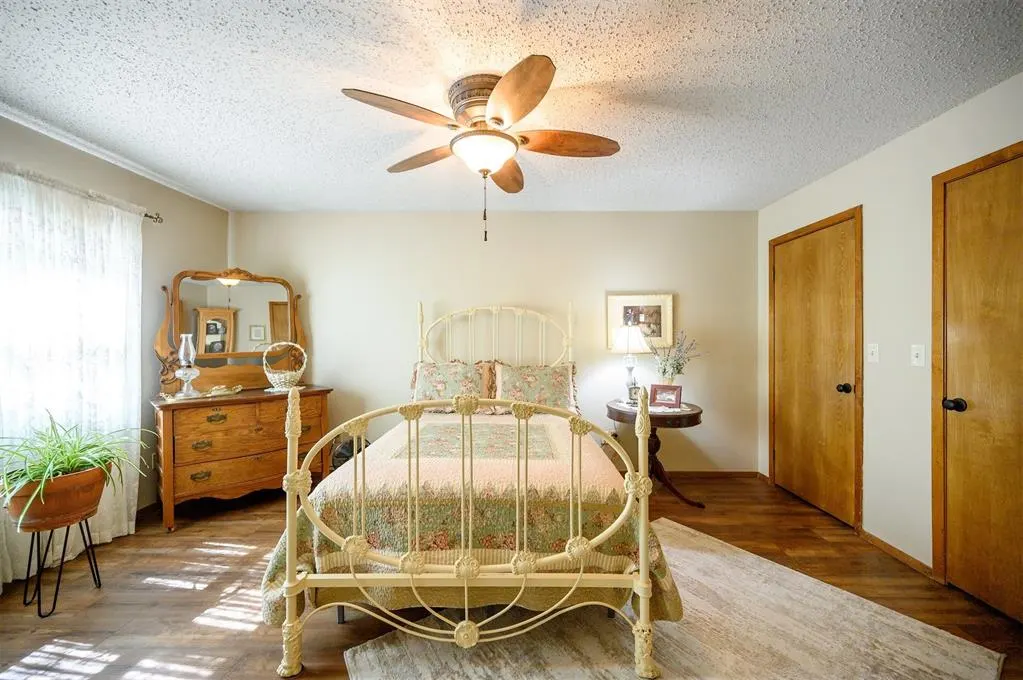 Photo 37 — 908 Circle Drive, Broken Bow, OK 74728