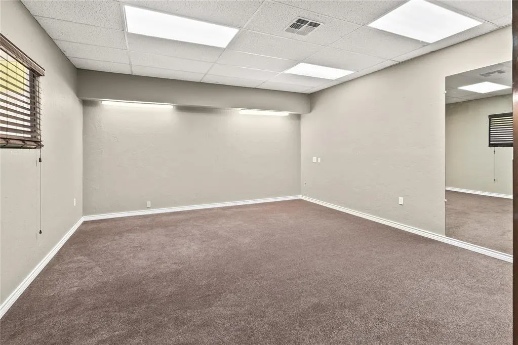 Photo 13 — 521 Frisco Avenue, Clinton, OK 73601