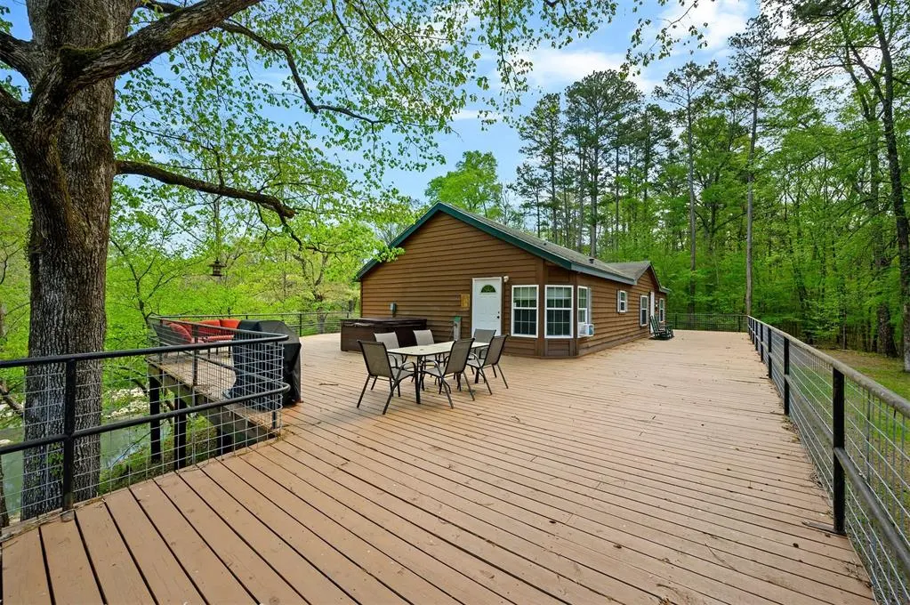 Photo 12 — 387 N Riverbend Road, Smithville, OK 74957
