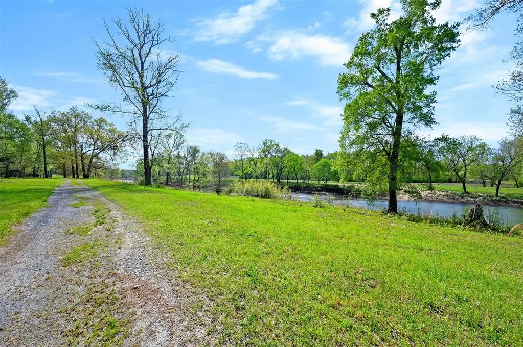 Photo 37 — 387 N Riverbend Road, Smithville, OK 74957
