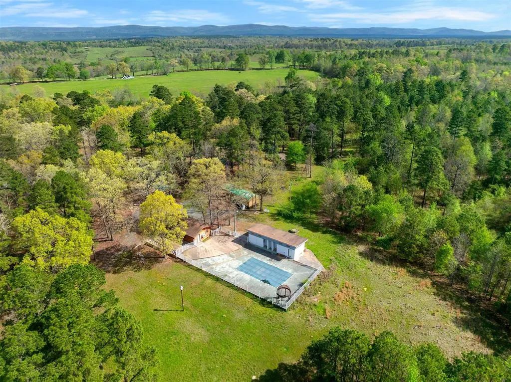 Photo 48 — 387 N Riverbend Road, Smithville, OK 74957