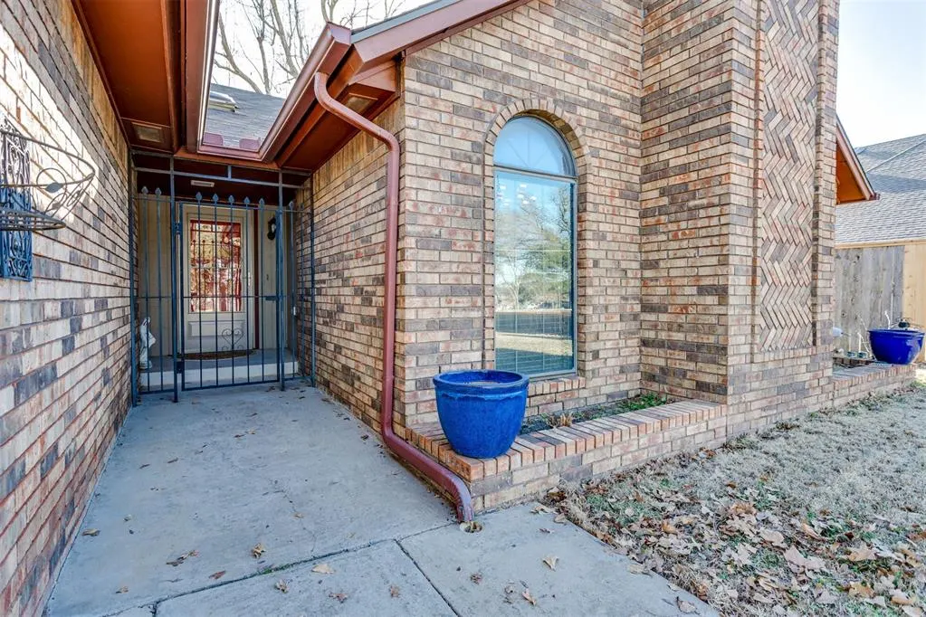 Photo 5 — 3308 N Glade Avenue, Bethany, OK 73008
