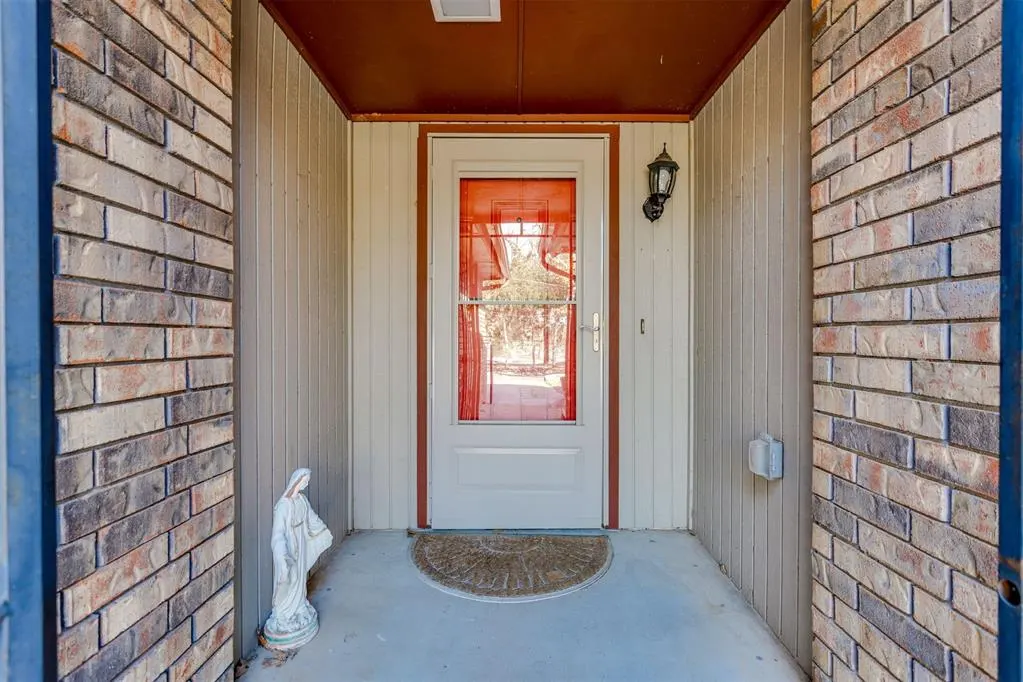 Photo 6 — 3308 N Glade Avenue, Bethany, OK 73008