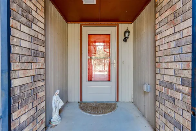 Photo 6 — 3308 N Glade Avenue, Bethany, OK 73008
