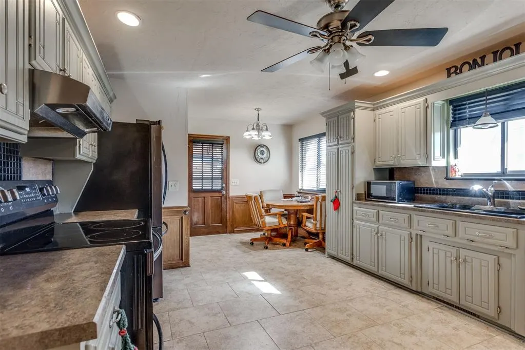 Photo 36 — 3308 N Glade Avenue, Bethany, OK 73008