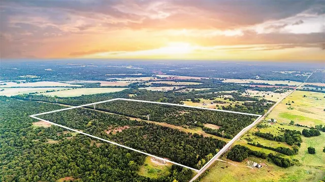 Photo 3 — 21725 N Pottawatomie Road, Luther, OK 73054