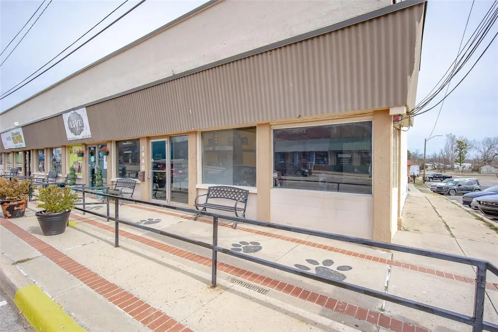 Front exterior — 1940 Church Avenue, Harrah, OK 73045