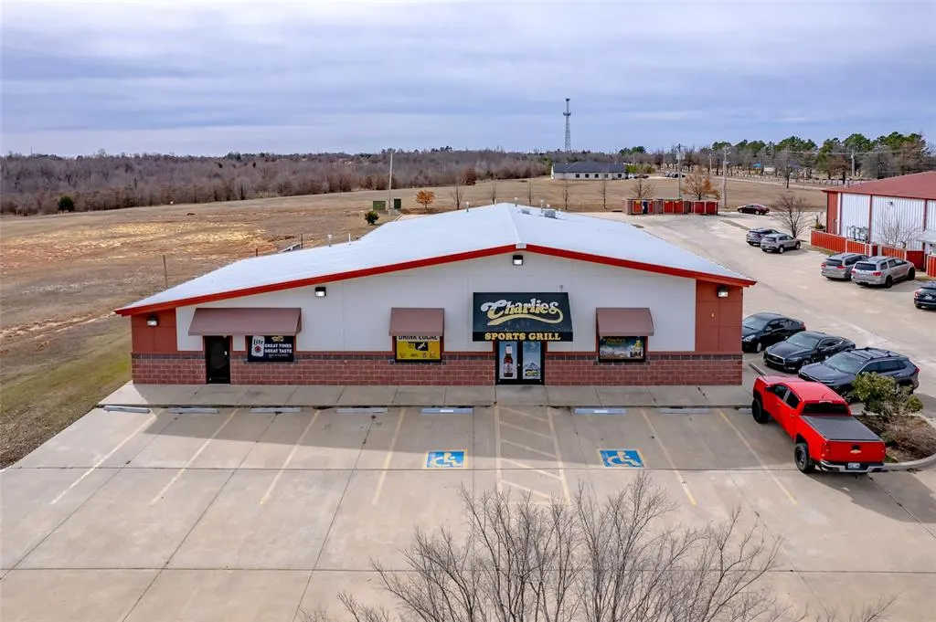 Photo 3 — 14530 NE 20th Street, Choctaw, OK 73020
