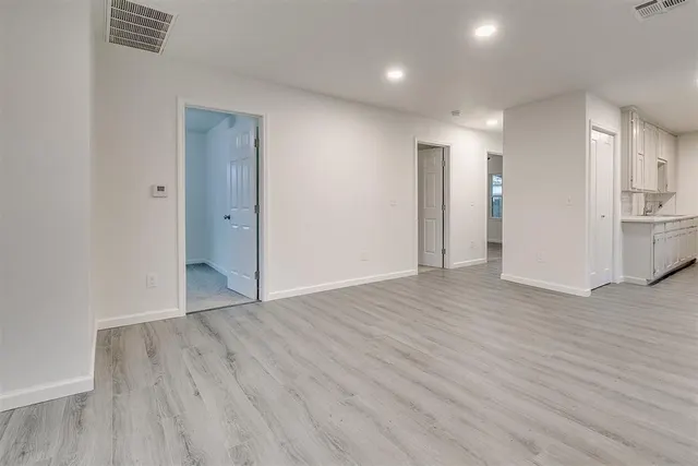 Photo 3 — 3232 SW 46th Street, Oklahoma City, OK 73119
