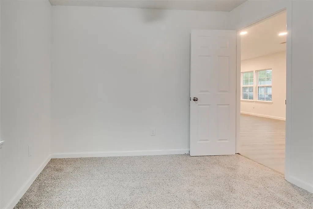 Photo 17 — 3232 SW 46th Street, Oklahoma City, OK 73119