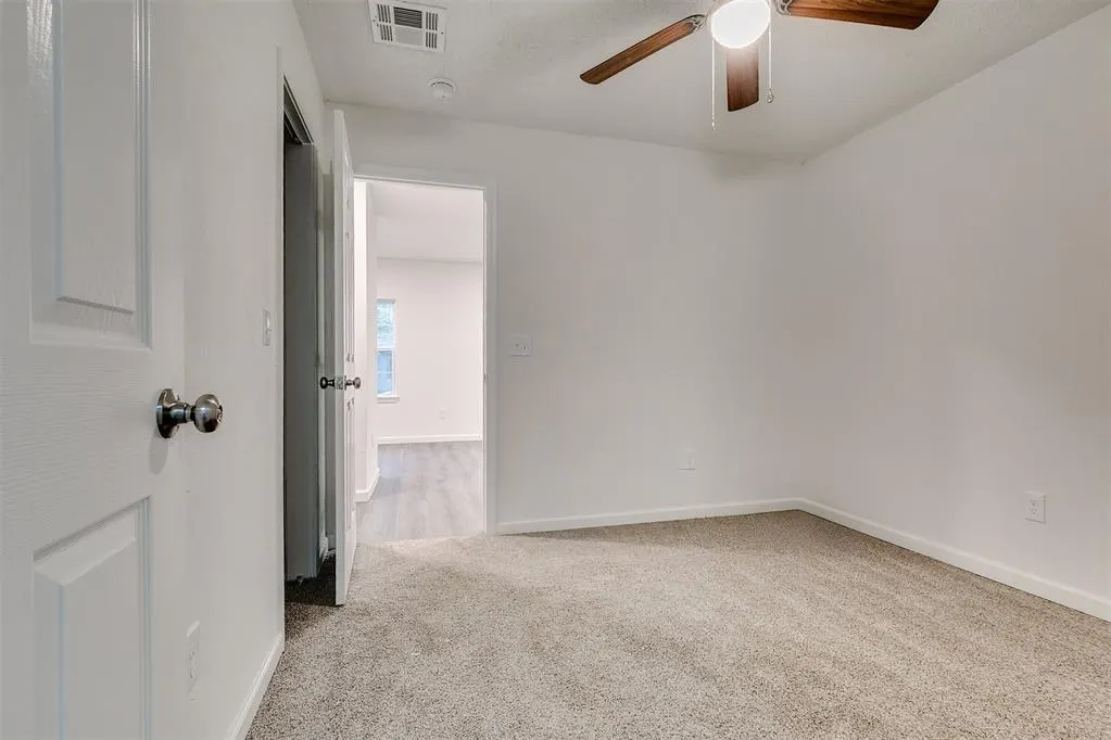 Photo 21 — 3232 SW 46th Street, Oklahoma City, OK 73119