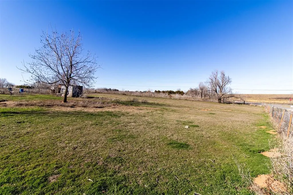 Photo 3 — 31006 N Caddo Road, Anadarko, OK 73005