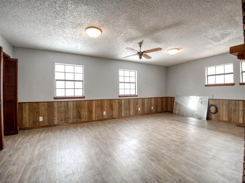 Photo 21 — 1600 S Indian Road, Wewoka, OK 74884