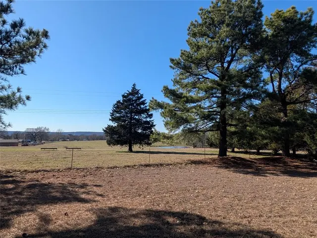 Photo 7 — 182 E Brooken Road, Stigler, OK 74462